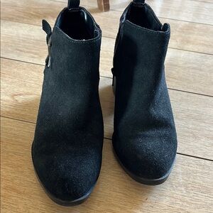 Black ankle boots